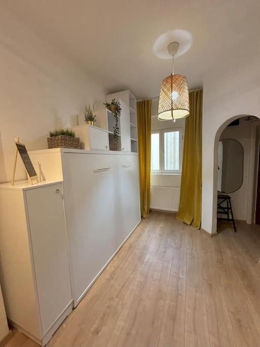 Tiny Studio Quinet Bukarest Eksteriør billede