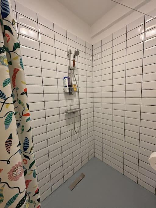 Tiny Studio Quinet Bukarest Eksteriør billede